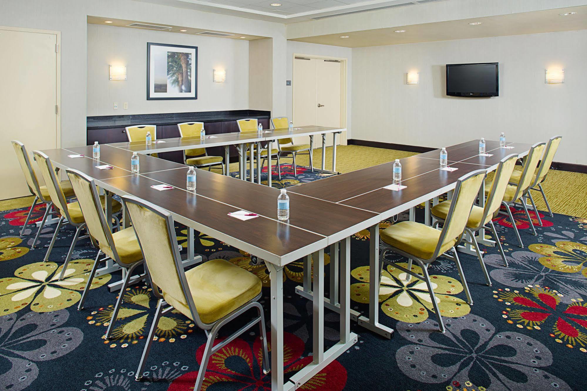 By Marriott Downtown/gaslamp Quarter San Diego